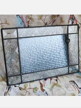 Vintage Embossed Beveled Clear Glass Picture Leaded Frame Heart Charm FLAW CRACK